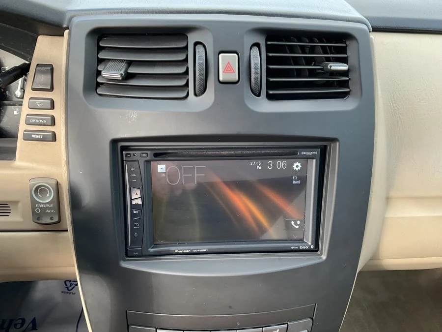2008 Cadillac XLR - Image 9 of 13