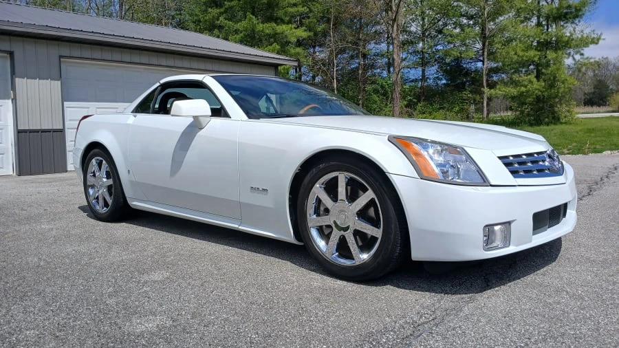 2008 Cadillac XLR - Image 3 of 8