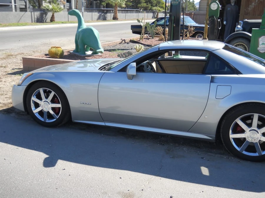2008 Cadillac XLR - Image 6 of 11
