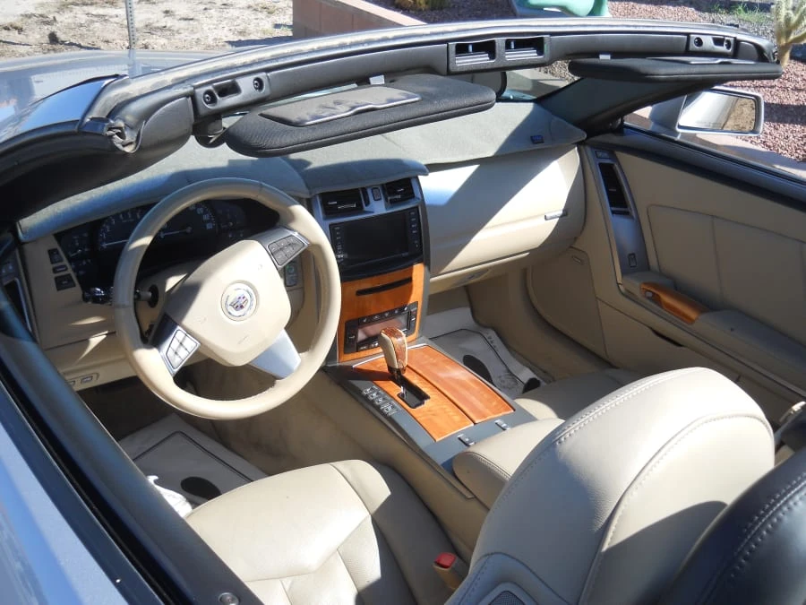 2008 Cadillac XLR - Image 8 of 11