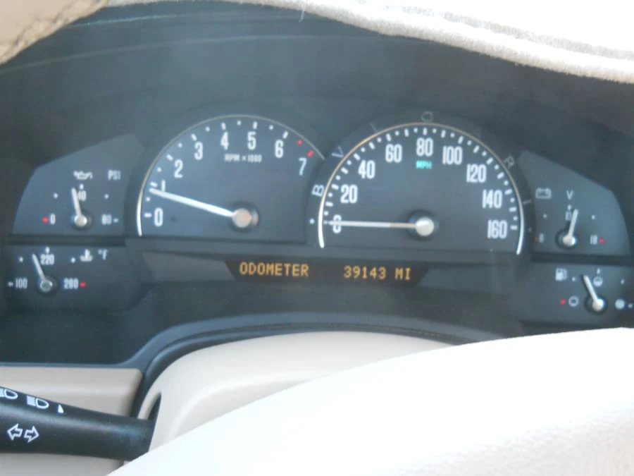 2008 Cadillac XLR - Image 9 of 11