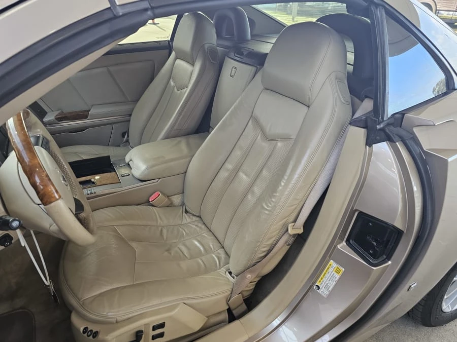 2008 Cadillac XLR - Image 25 of 31