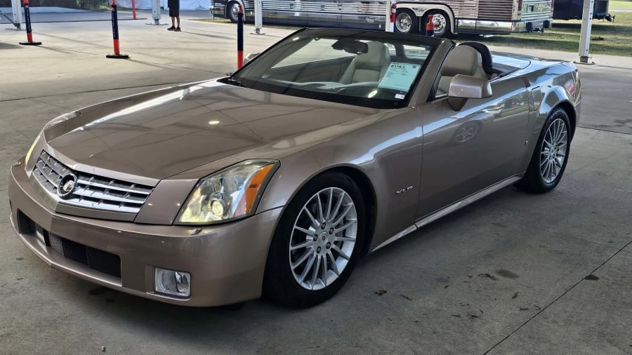 2008 Cadillac XLR - Image 19 of 31