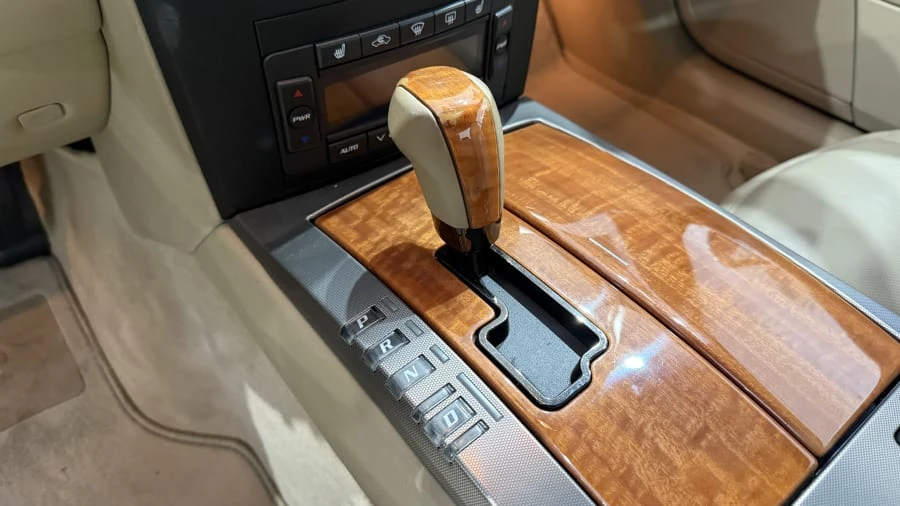 2008 Cadillac XLR - Image 10 of 12