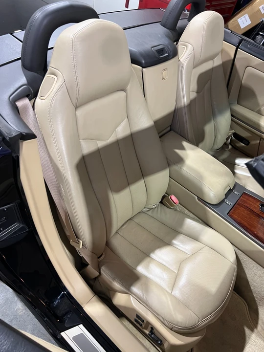 2008 Cadillac XLR - Image 17 of 21