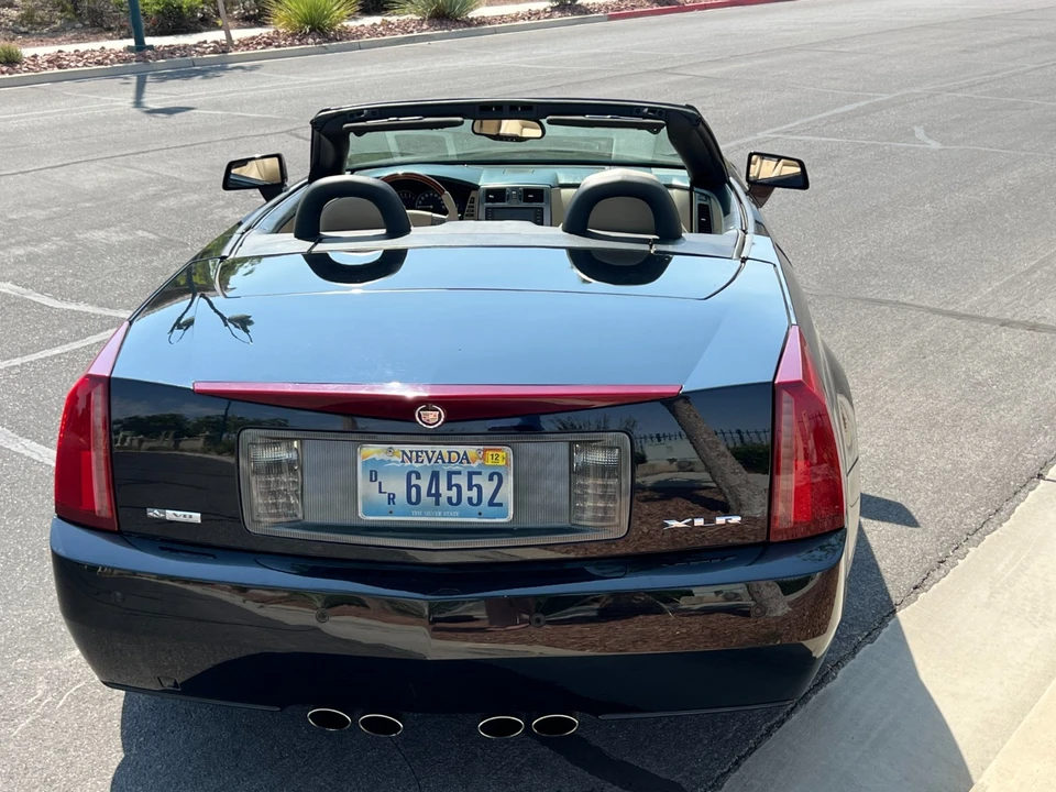 2008 Cadillac XLR - Image 7 of 21