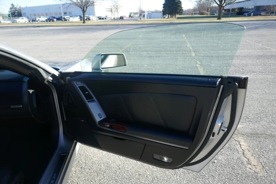 2008 Cadillac XLR - Image 15 of 19