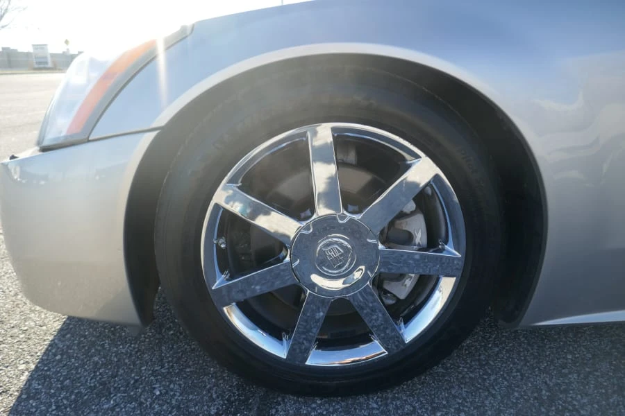 2008 Cadillac XLR - Image 7 of 19