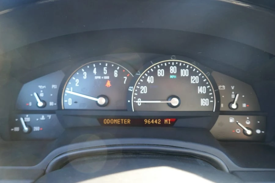 2008 Cadillac XLR - Image 10 of 19