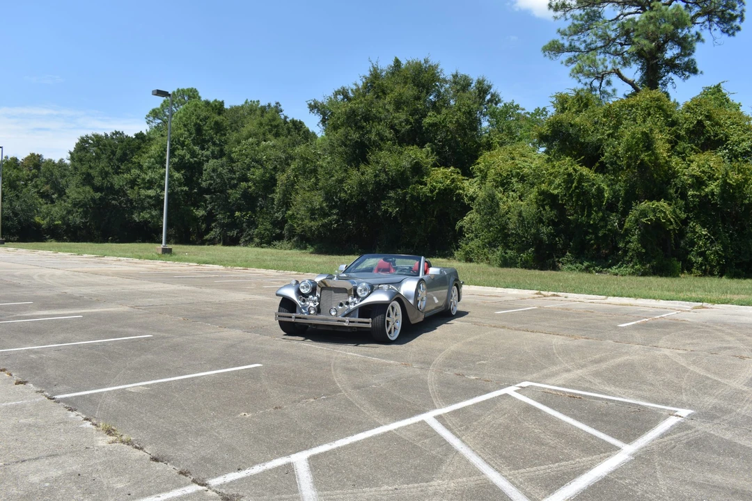 2008 Cadillac XLR - Image 5 of 31