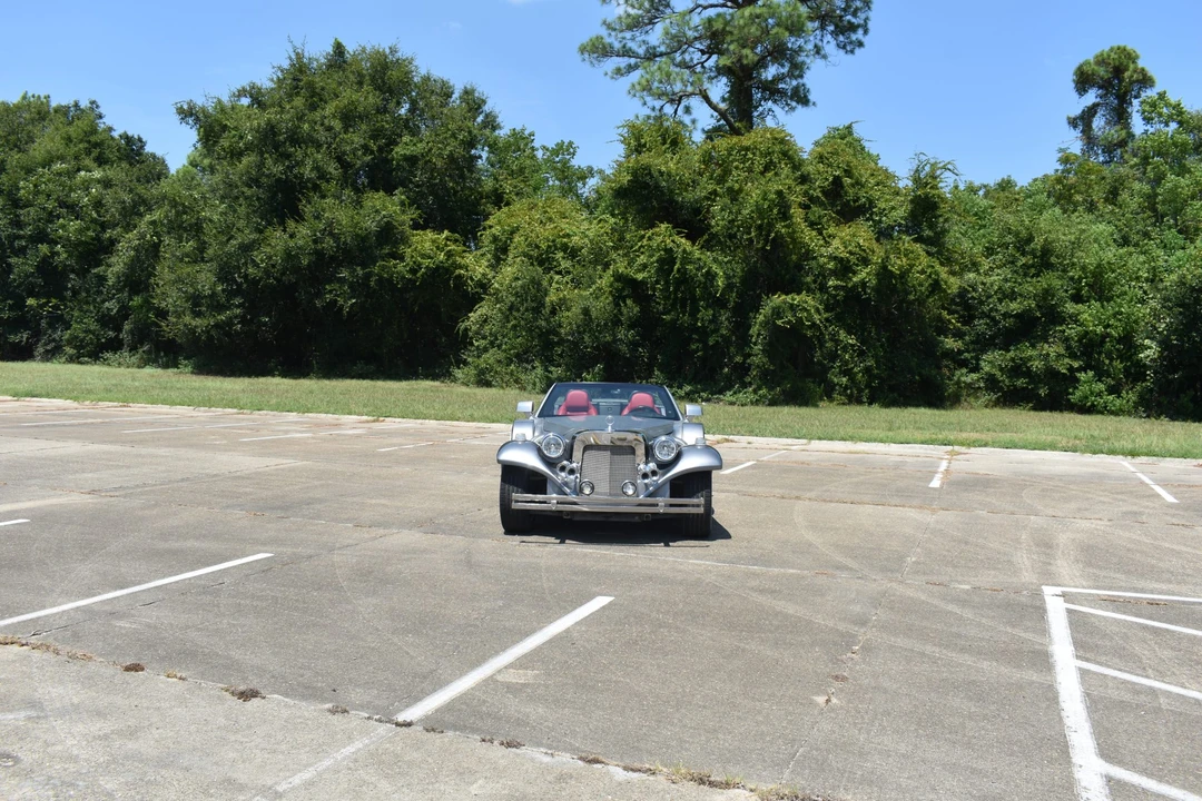 2008 Cadillac XLR - Image 6 of 31