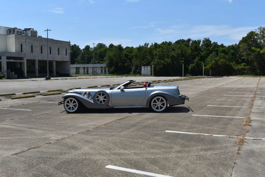 2008 Cadillac XLR - Image 13 of 31