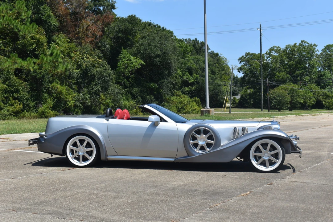 2008 Cadillac XLR - Image 18 of 31