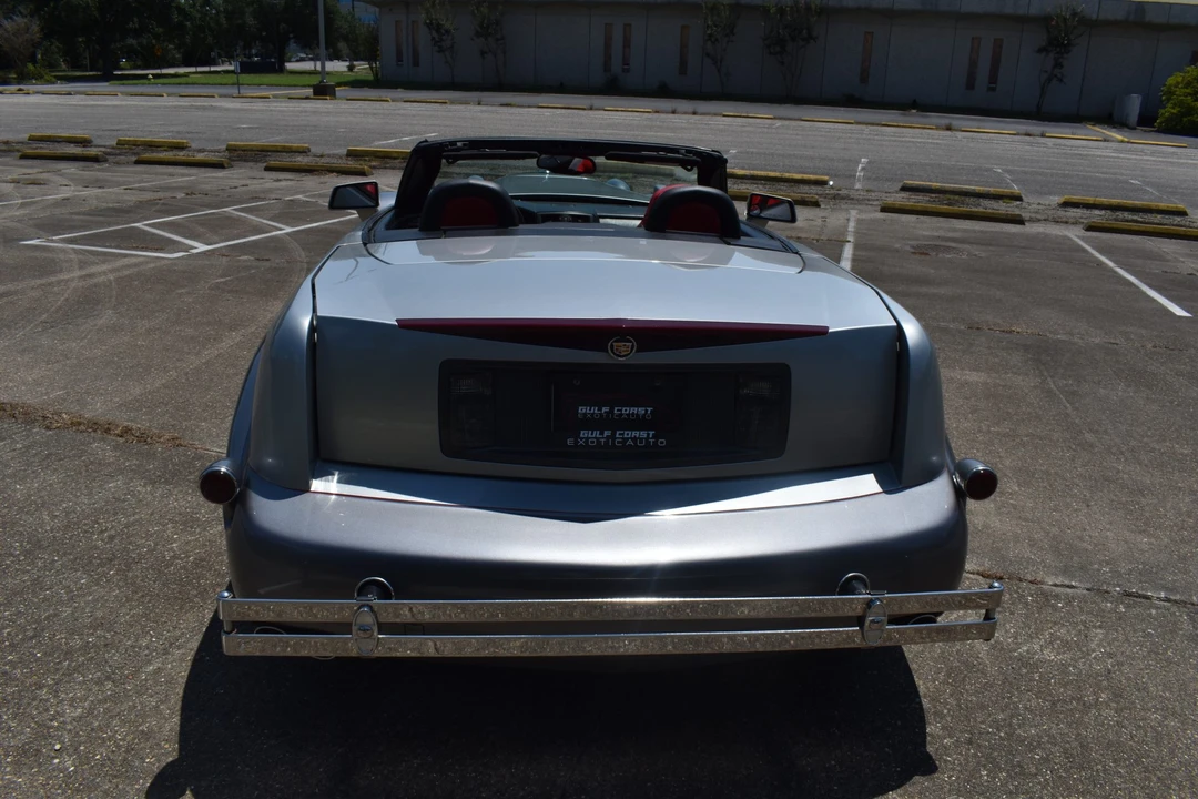 2008 Cadillac XLR - Image 24 of 31