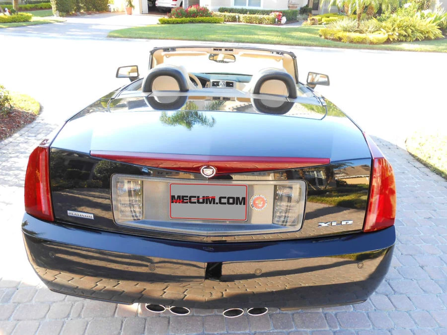 2008 Cadillac XLR - Image 6 of 8