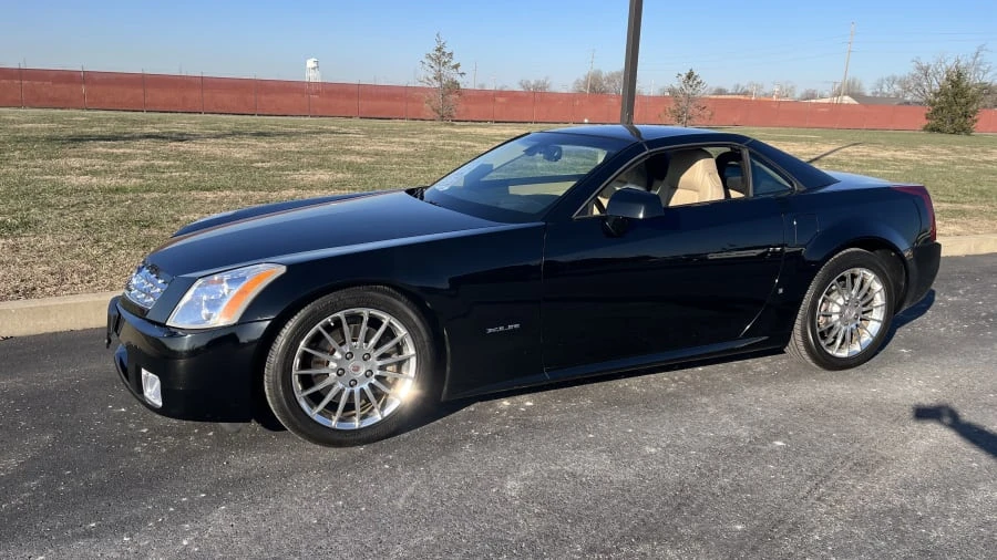 2008 Cadillac XLR - Image 4 of 10