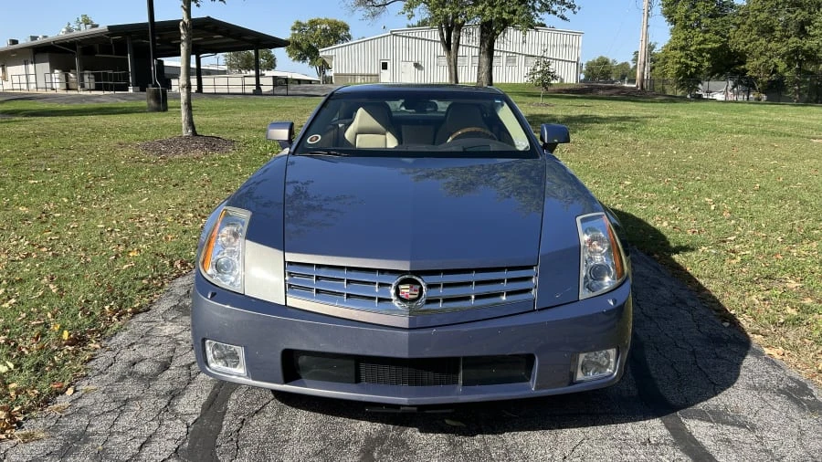 2008 Cadillac XLR - Image 5 of 31