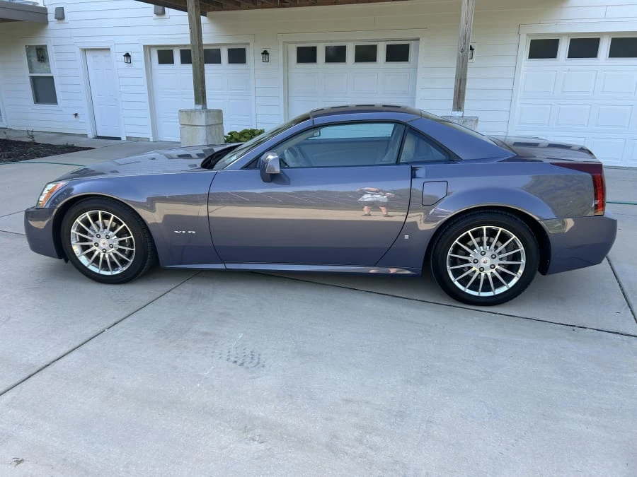 2008 Cadillac XLR - Image 7 of 31