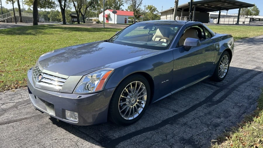 2008 Cadillac XLR - Image 6 of 31