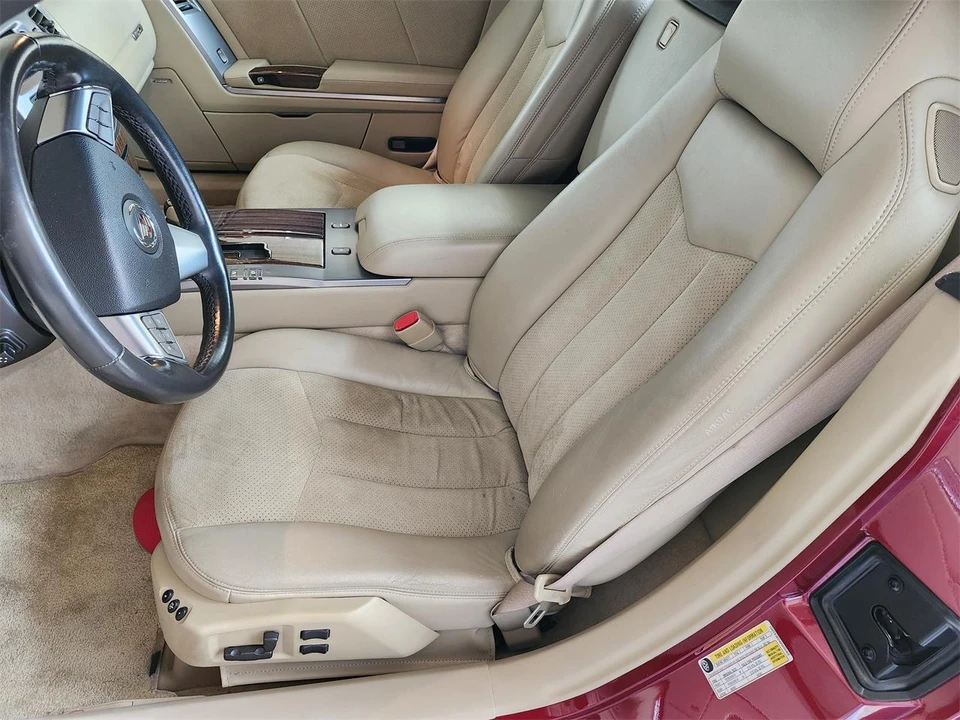 2008 Cadillac XLR-V - Image 12 of 23