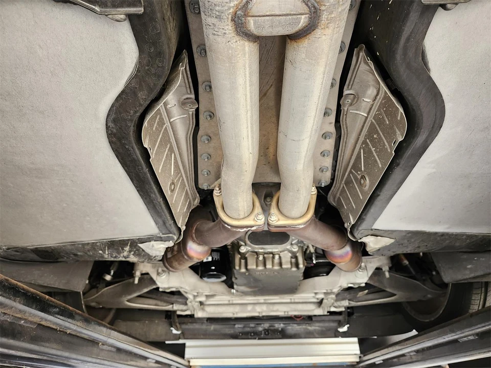 2008 Cadillac XLR-V - Image 18 of 23