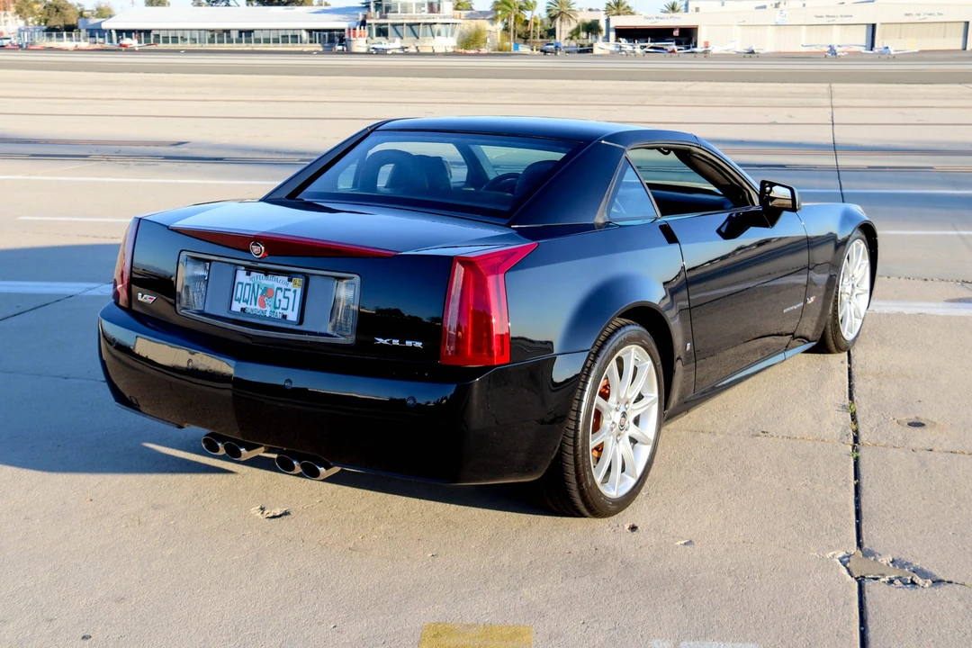 2008 Cadillac XLR-V - Image 31 of 31