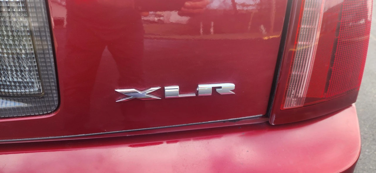 2008 Cadillac XLR-V - Image 16 of 31