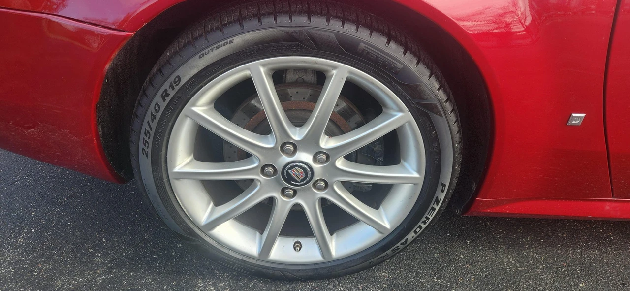 2008 Cadillac XLR-V - Image 18 of 31