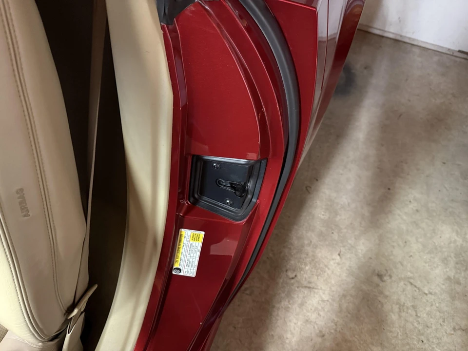 2008 Cadillac XLR-V - Image 27 of 31