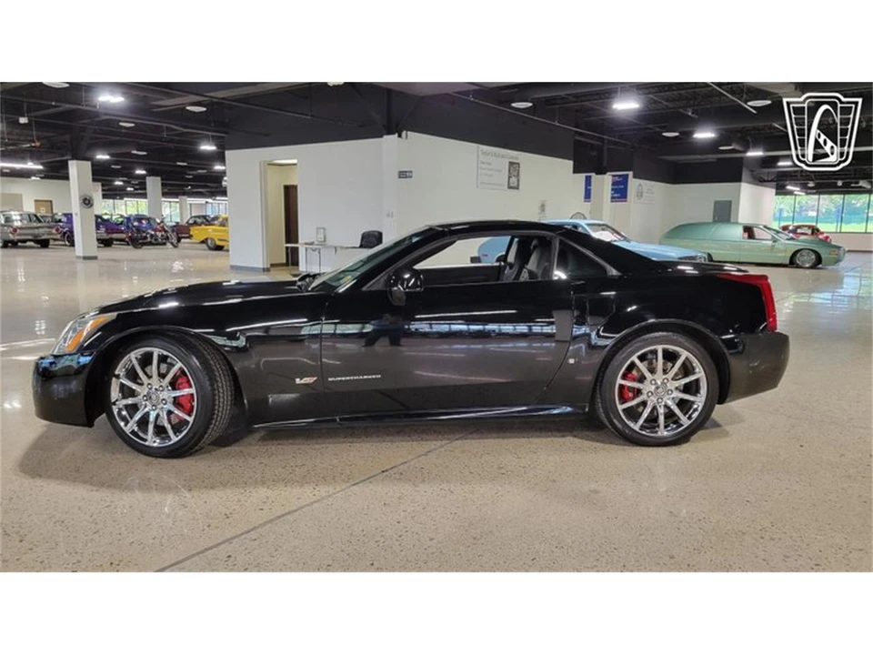 2008 Cadillac XLR-V - Image 6 of 31