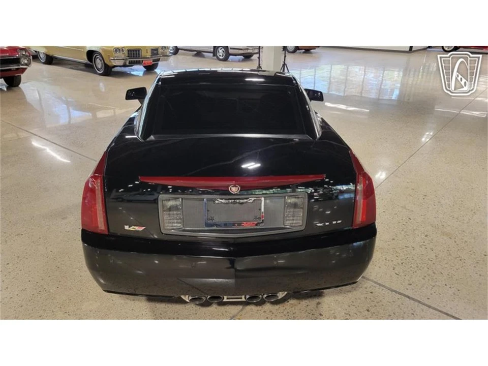 2008 Cadillac XLR-V - Image 16 of 31