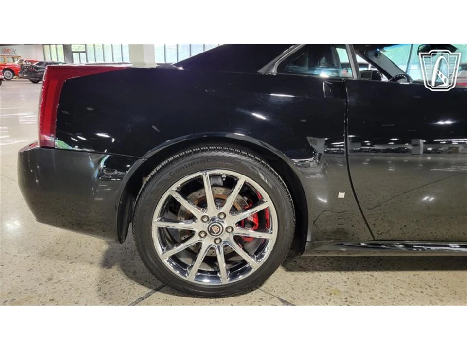 2008 Cadillac XLR-V - Image 23 of 31