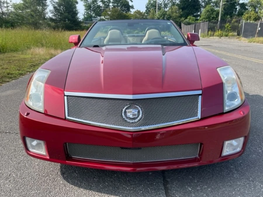2008 Cadillac XLR-V - Image 8 of 29