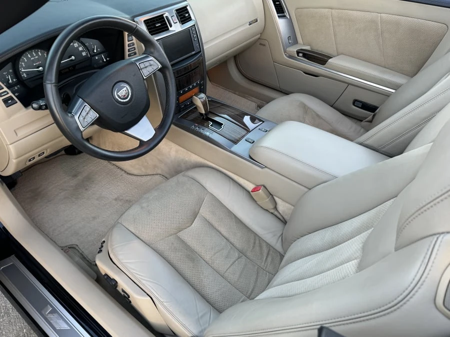 2008 Cadillac XLR-V - Image 8 of 12