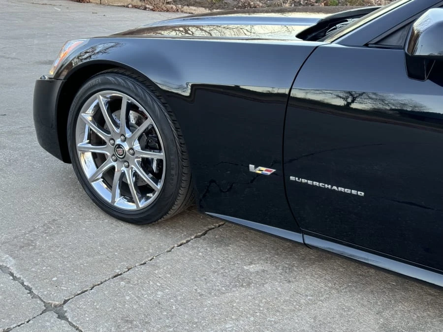 2008 Cadillac XLR-V - Image 7 of 12