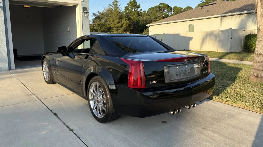 2008 Cadillac XLR-V - Image 10 of 14