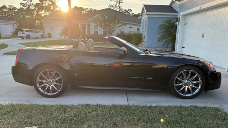2008 Cadillac XLR-V - Image 2 of 14