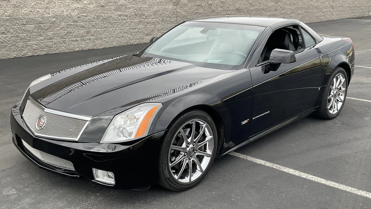 2008 Cadillac XLR-V - Image 12 of 12