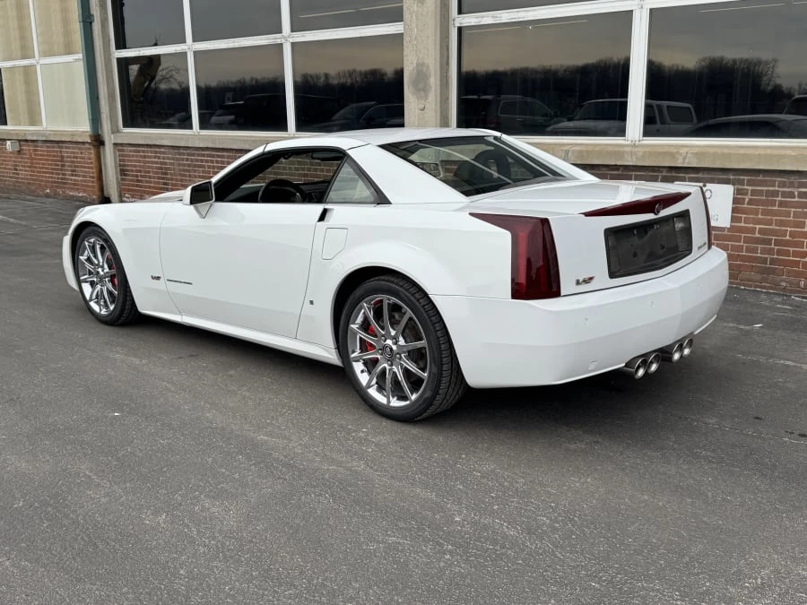 2008 Cadillac XLR-V - Image 6 of 14
