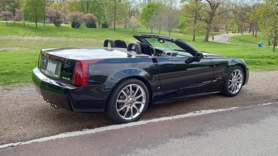 2008 Cadillac XLR-V - Image 7 of 27