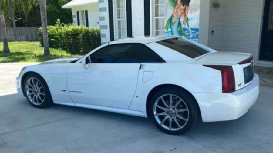 2008 Cadillac XLR-V - Image 6 of 12