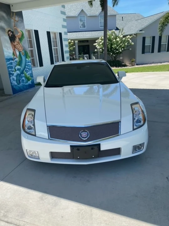 2008 Cadillac XLR-V - Image 3 of 12