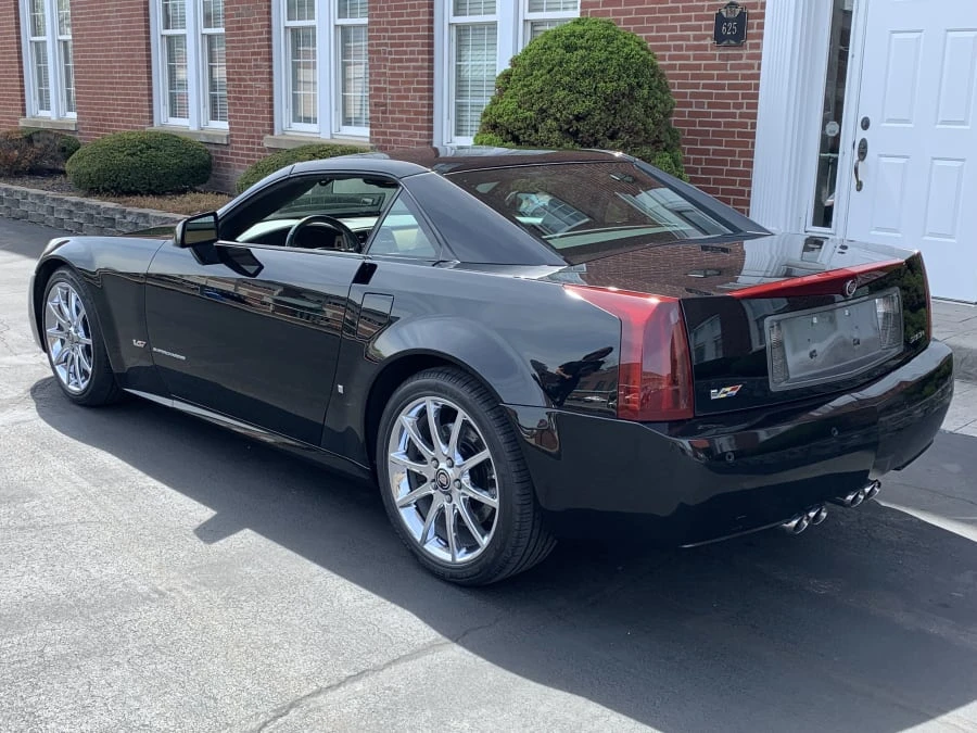 2008 Cadillac XLR-V - Image 10 of 10