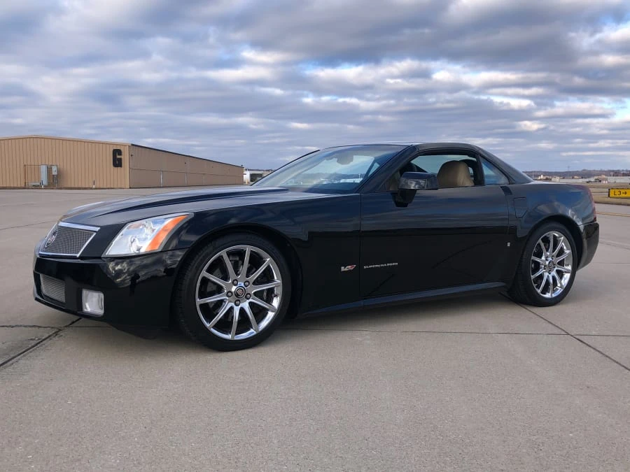 2008 Cadillac XLR-V - Image 4 of 9