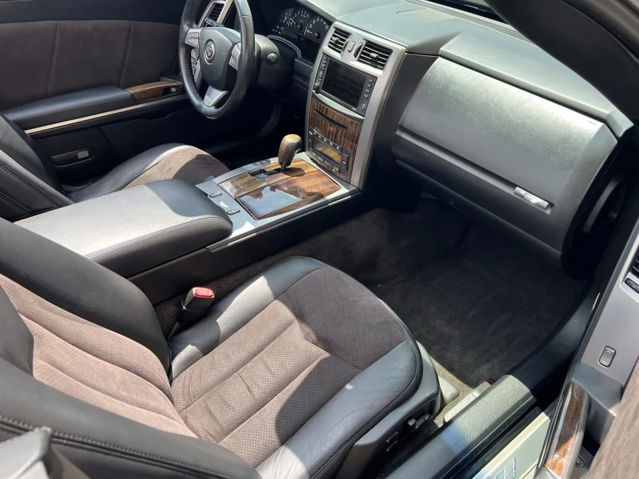 2008 Cadillac XLR-V - Image 9 of 12