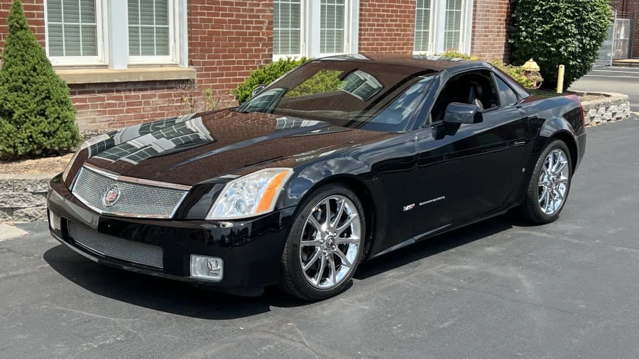 2008 Cadillac XLR-V - Image 4 of 12