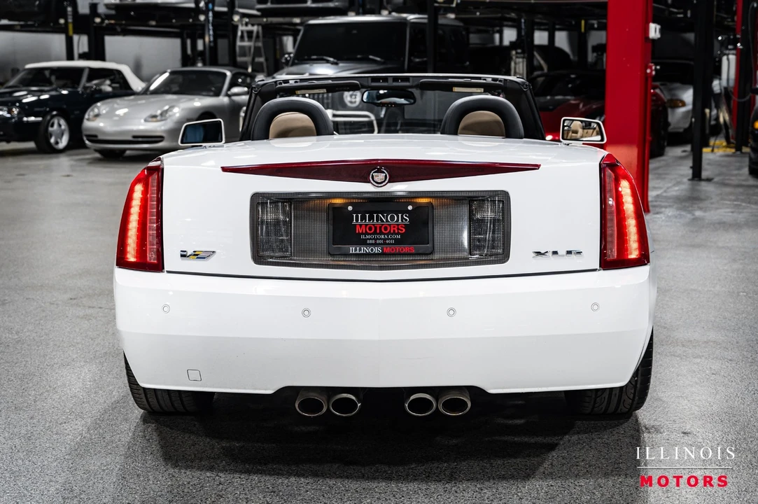 2008 Cadillac XLR-V - Image 4 of 21
