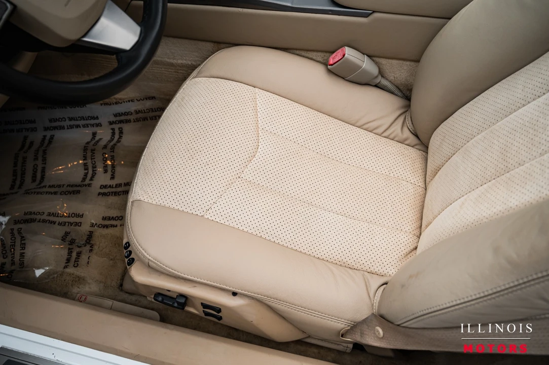 2008 Cadillac XLR-V - Image 17 of 21