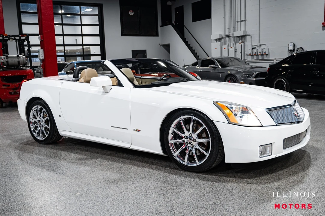 2008 Cadillac XLR-V - Image 6 of 21