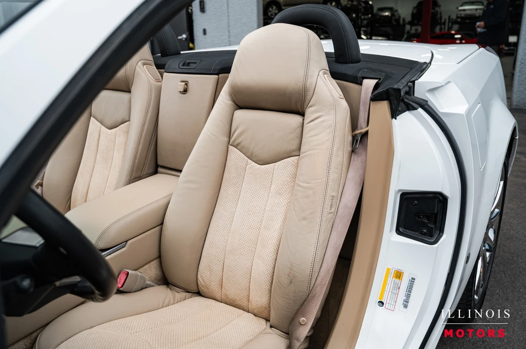 2008 Cadillac XLR-V - Image 16 of 21